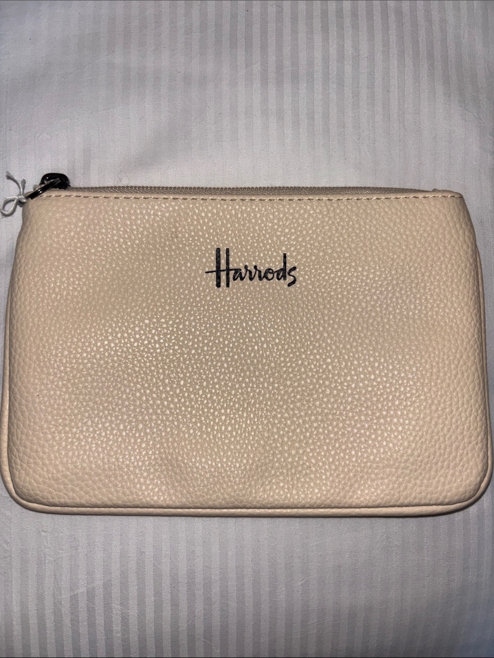 Harrods Pebbled Leather Zip Pouch in Cream
